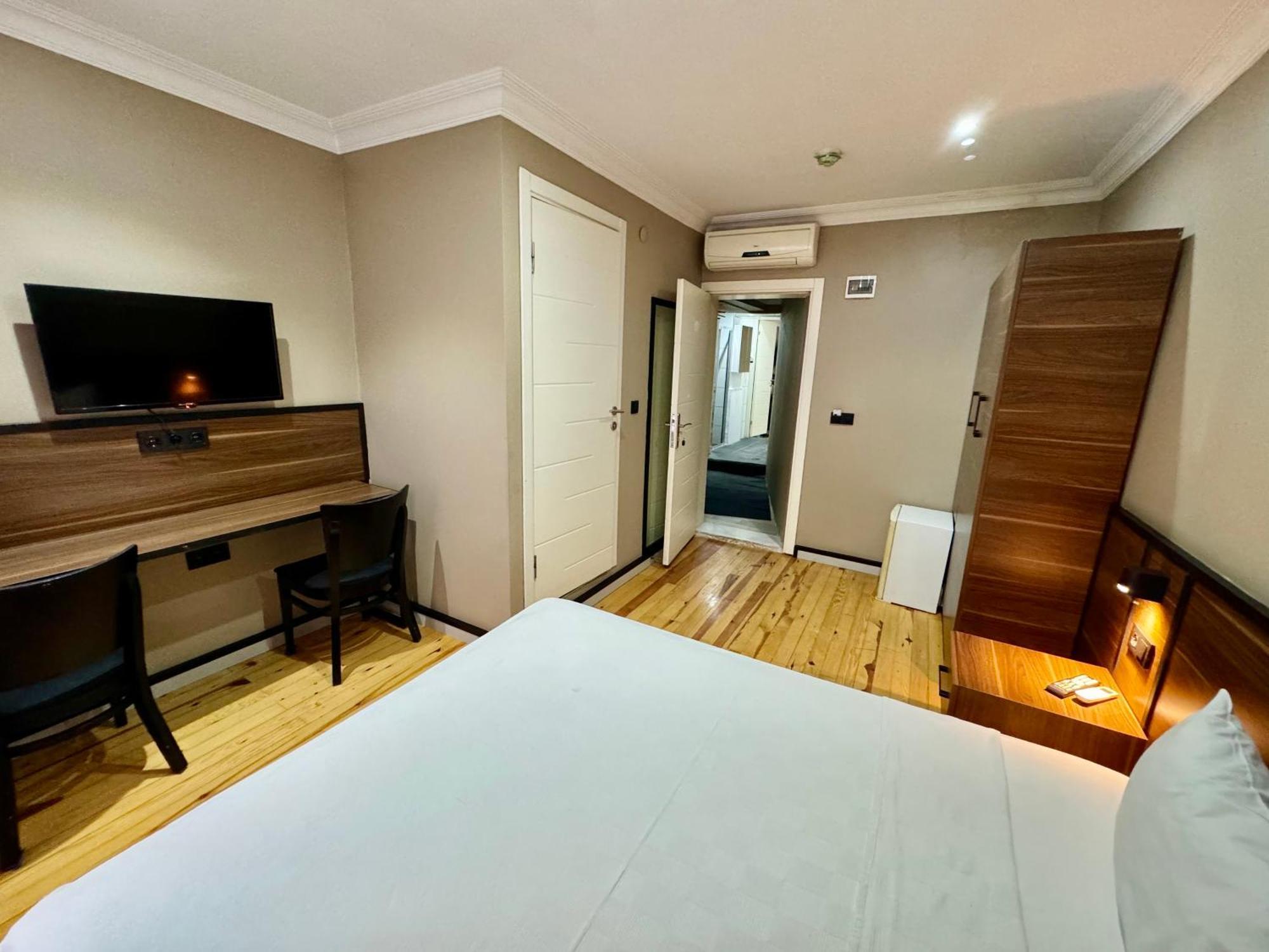 Aram Kerasi Rooms Istanbul Exterior foto